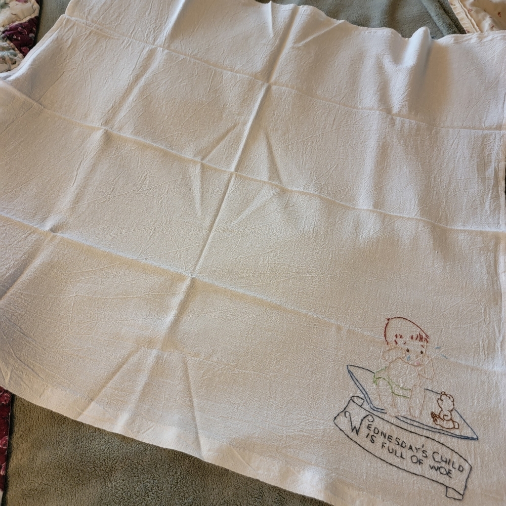 Embroidered Tea Towel - Picture 4 of 4